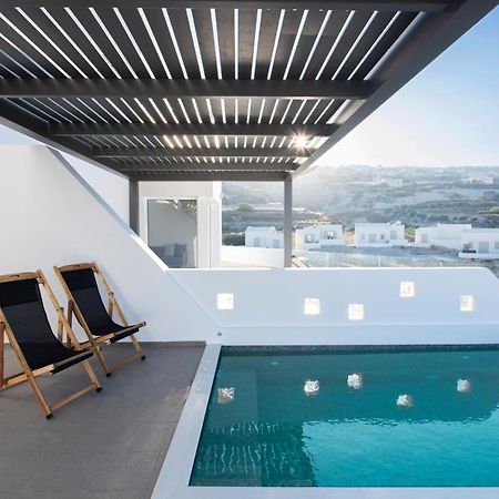 Valery Suites Fira  Luaran gambar