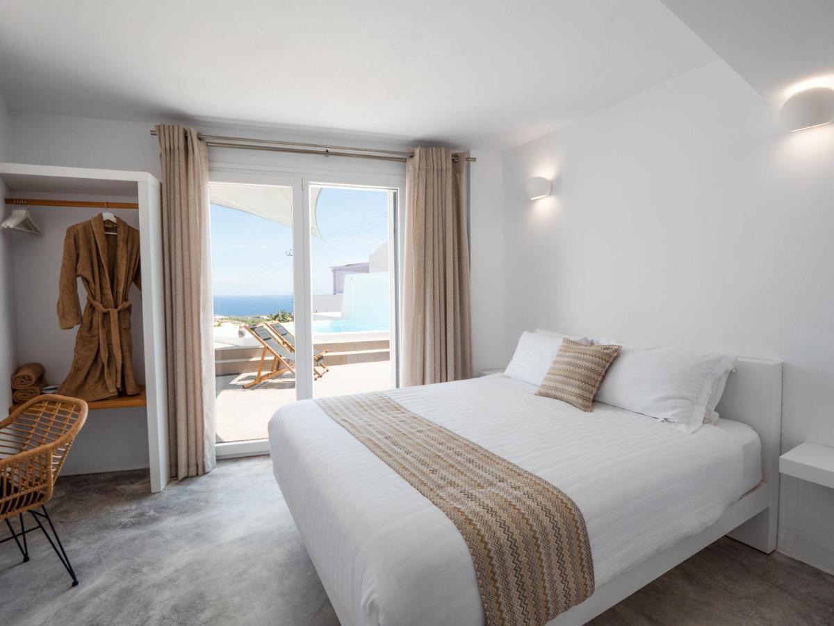 Valery Suites Fira  Luaran gambar