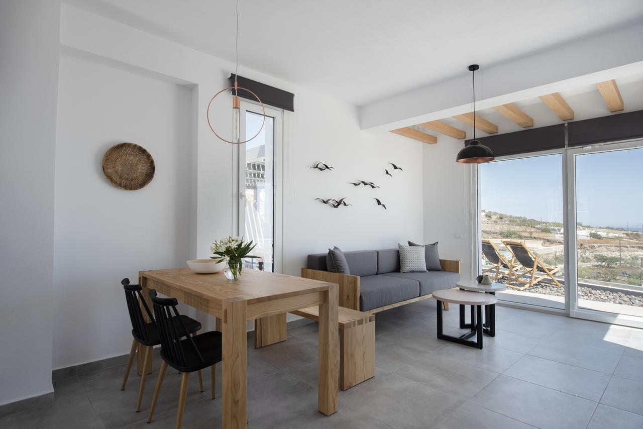 Valery Suites Fira  Luaran gambar