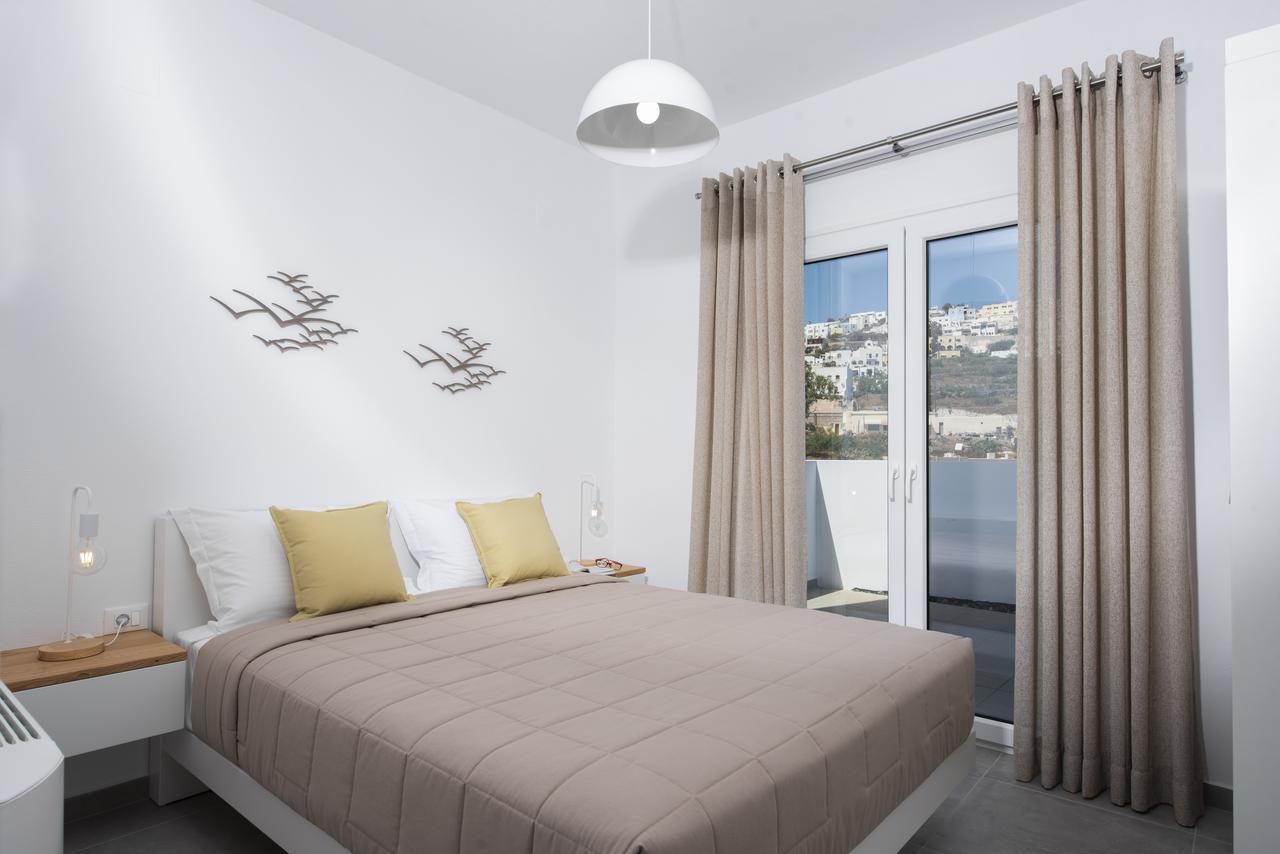 Valery Suites Fira  Luaran gambar