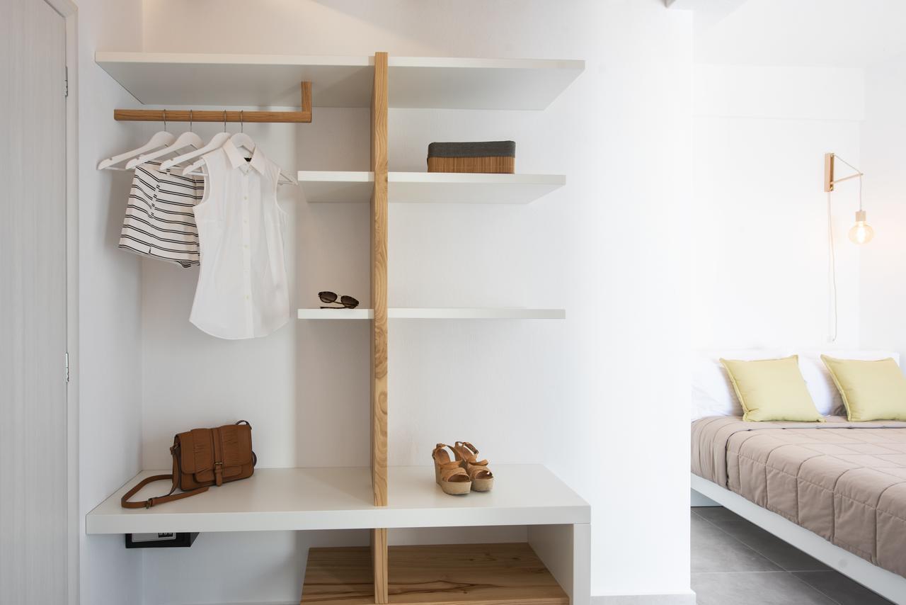 Valery Suites Fira  Luaran gambar